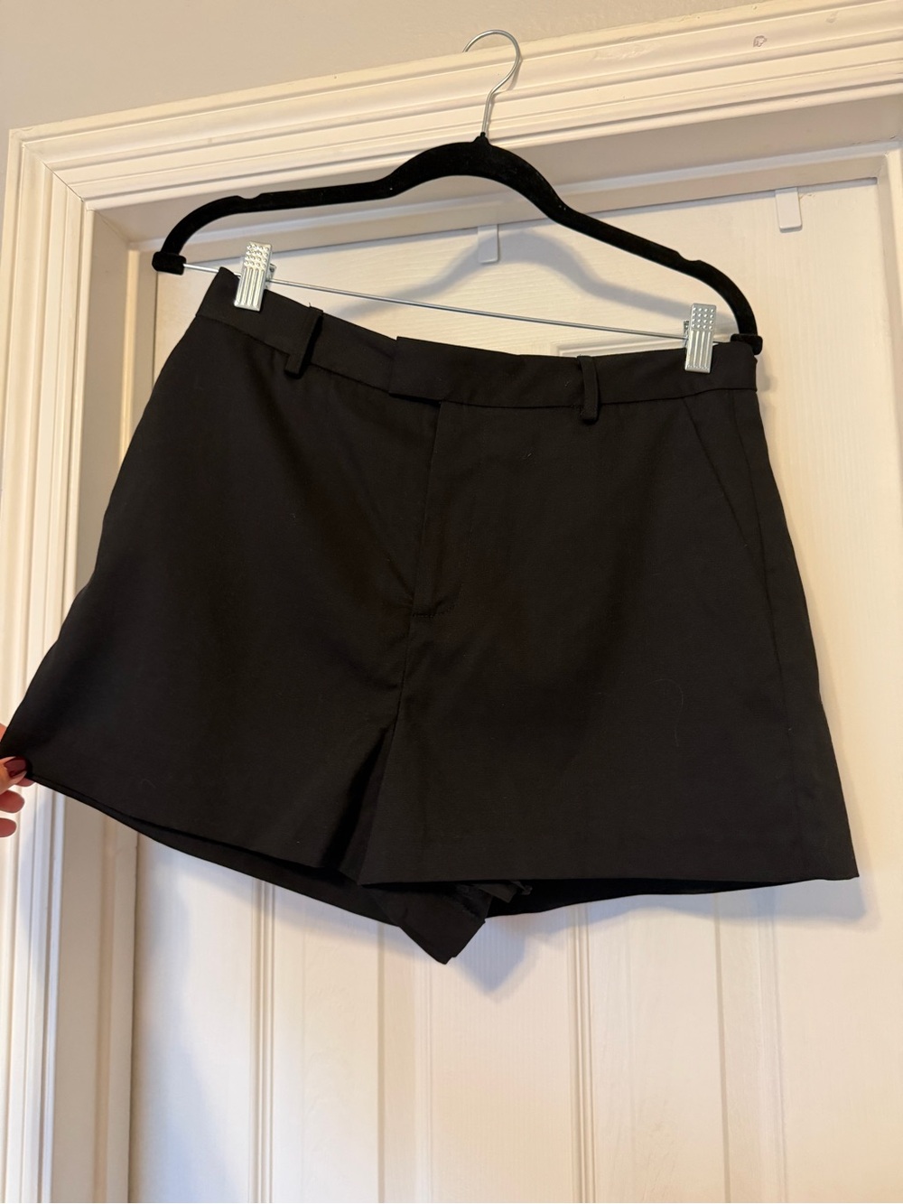 DISSH Black Tailored Women's Bermuda Shorts